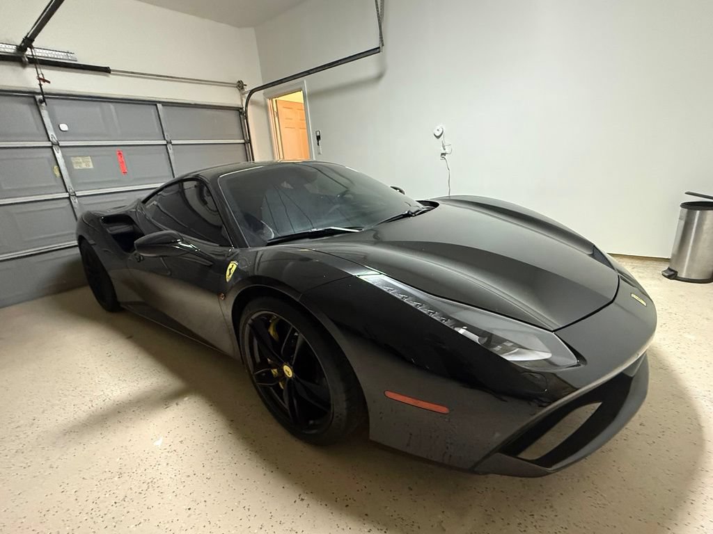 Used 2016 Ferrari 488 GTB RWD image 1