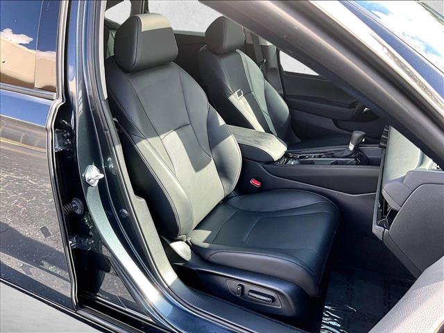 Used 2024 Honda Accord Touring image 9