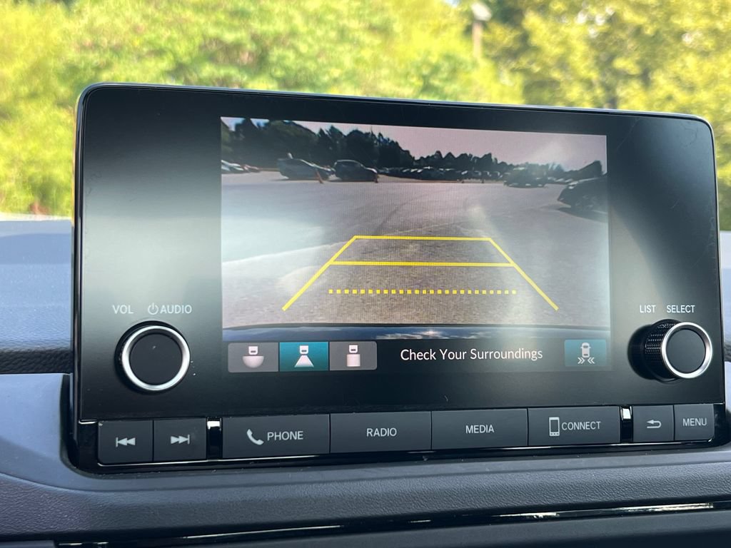 Used 2025 Honda Accord SE image 24