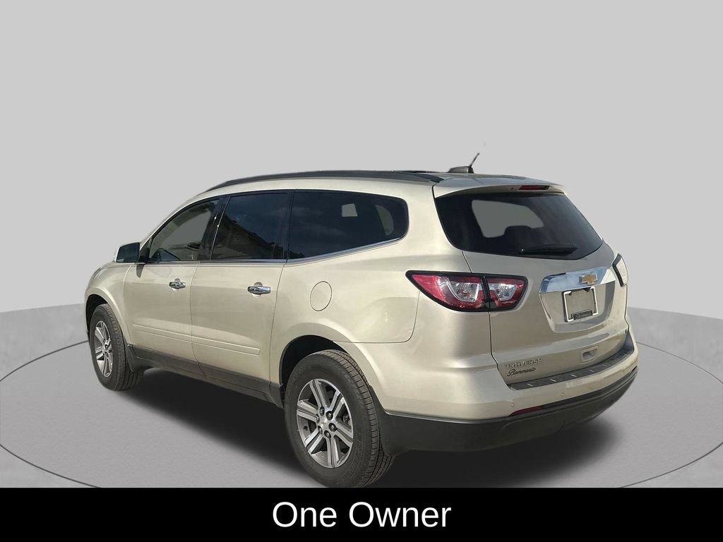 Used 2017 Chevrolet Traverse LT FWD image 4