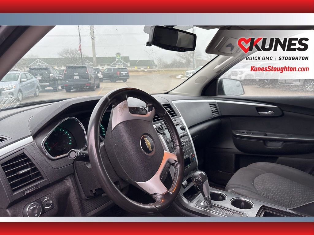 Used 2012 Chevrolet Traverse LT image 8