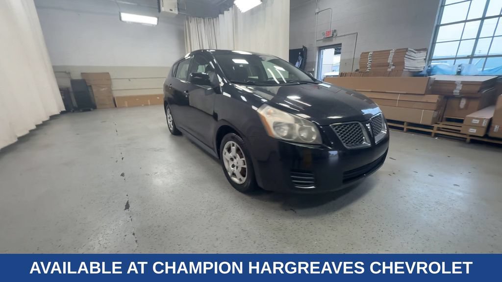 Used 2009 Pontiac Vibe w/ Sun And Sound Package FWD image 3