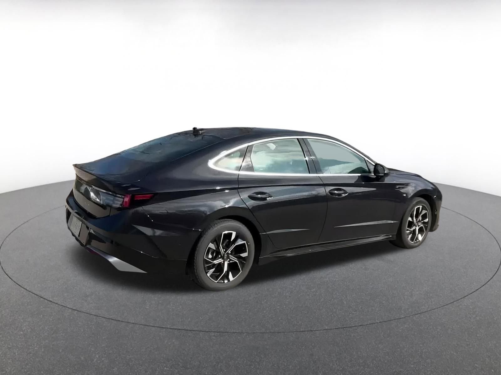 Used 2025 Hyundai Sonata SEL image 15