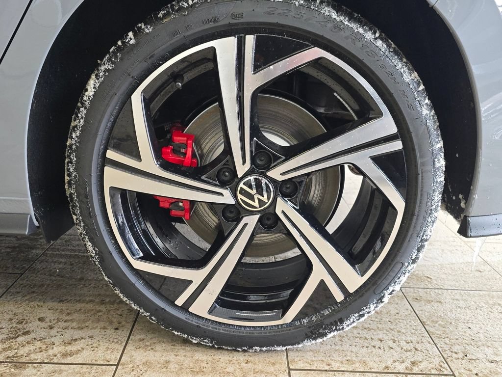 New 2026 Volkswagen GTI SE FWD image 11