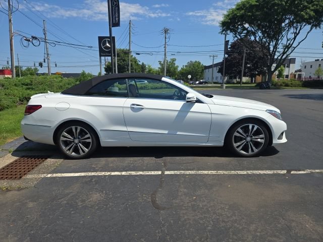 Used 2017 Mercedes-Benz E 400 Cabriolet image 2