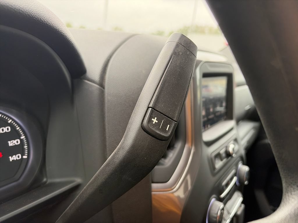 Used 2023 Chevrolet Silverado 1500 Custom AWD/4WD image 21