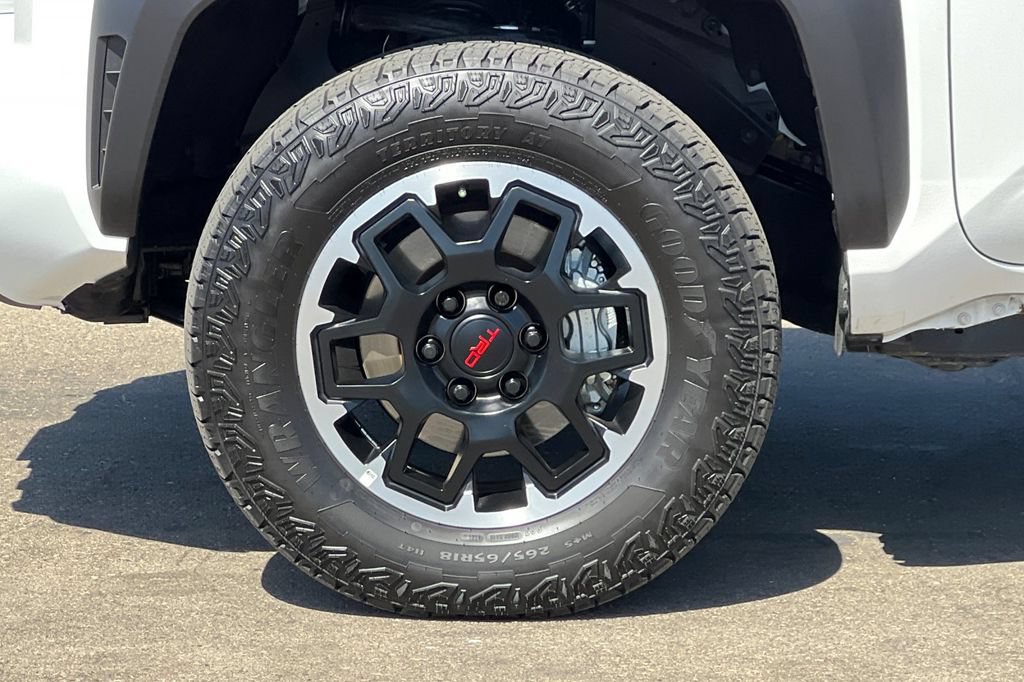 Certified 2026 Toyota Tacoma TRD Off-Road w/ TRD Off Road Premium Package AWD/4WD image 28
