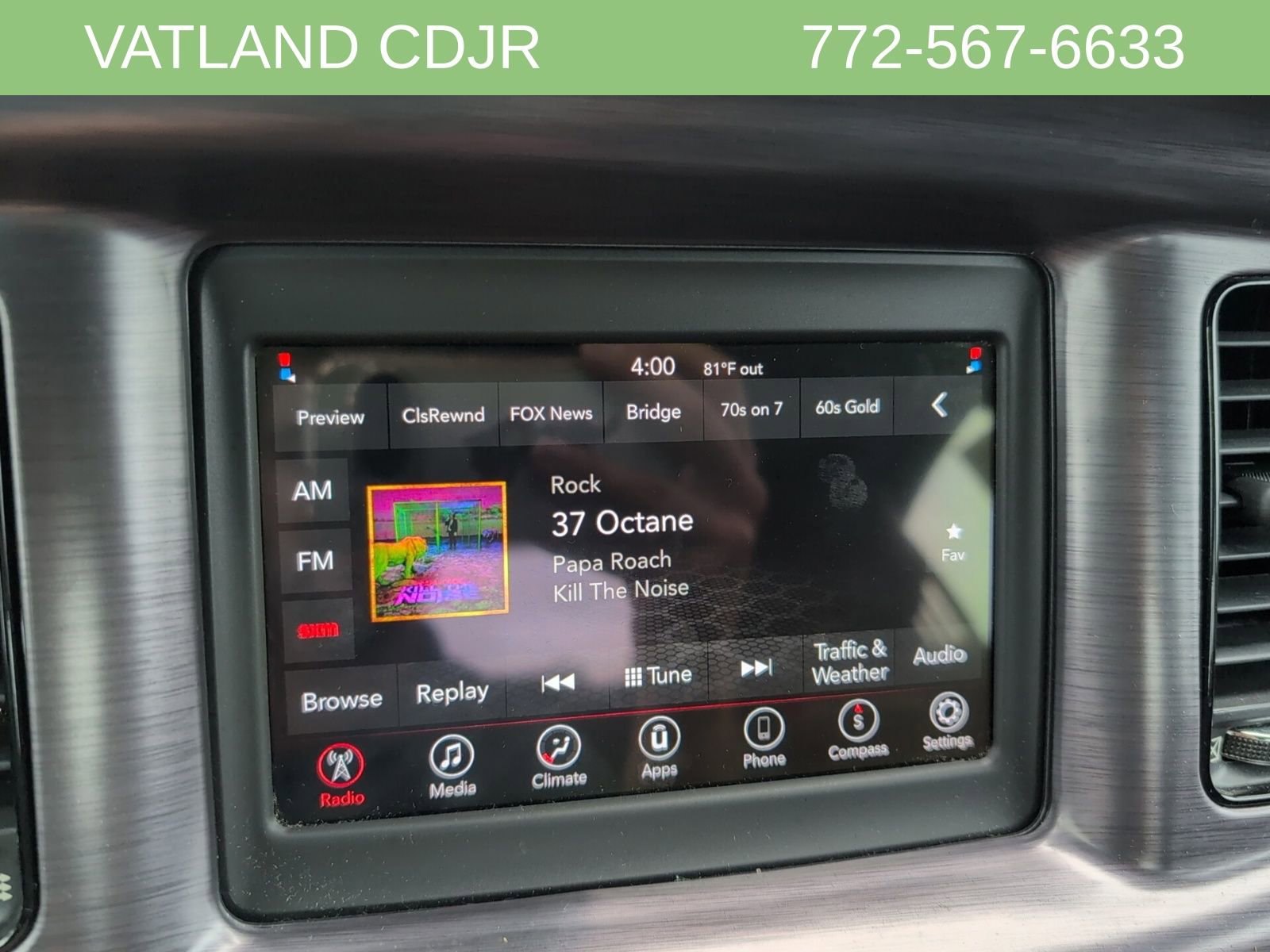 Used 2018 Dodge Charger SXT w/ Blacktop Package image 20