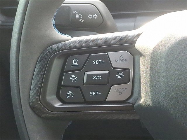 Used 2025 Ford Mustang Dark Horse image 19