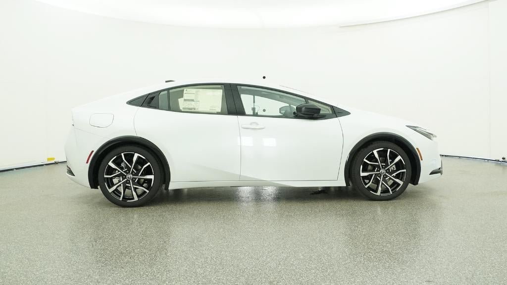 New 2026 Toyota Prius Plug-In Hybrid FWD image 62