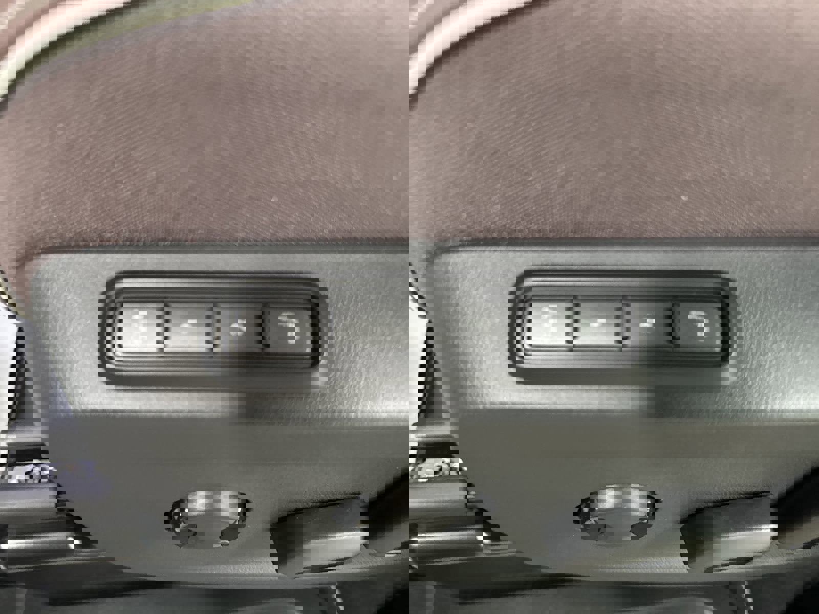 New 2025 Volkswagen ID. Buzz Pro S image 29