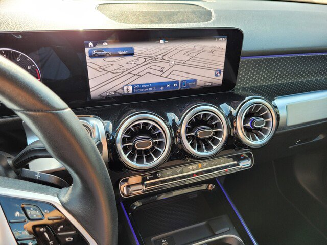 Used 2024 Mercedes-Benz GLB 250 w/ Driver Assistance Package image 23