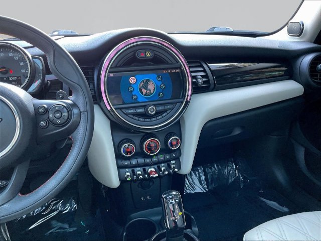 Used 2020 MINI Cooper S w/ Driver Assistance Package FWD image 11