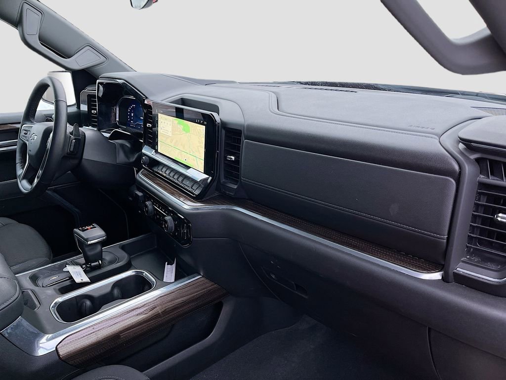 Used 2025 Chevrolet Silverado 1500 RST image 29