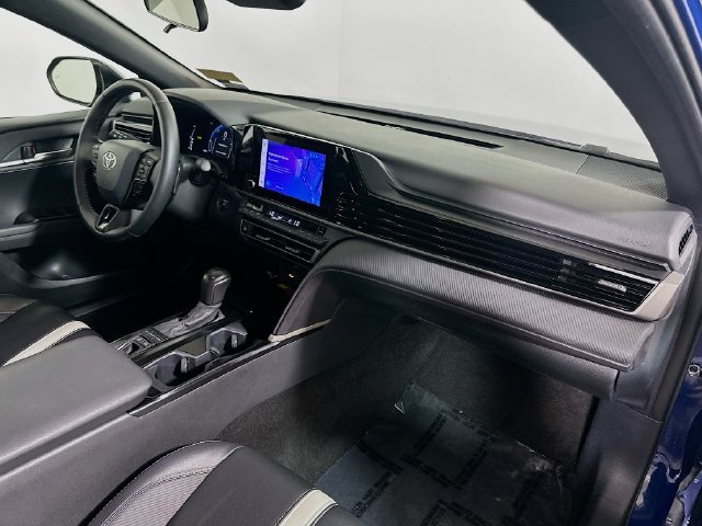 Certified 2025 Toyota Camry SE FWD image 29