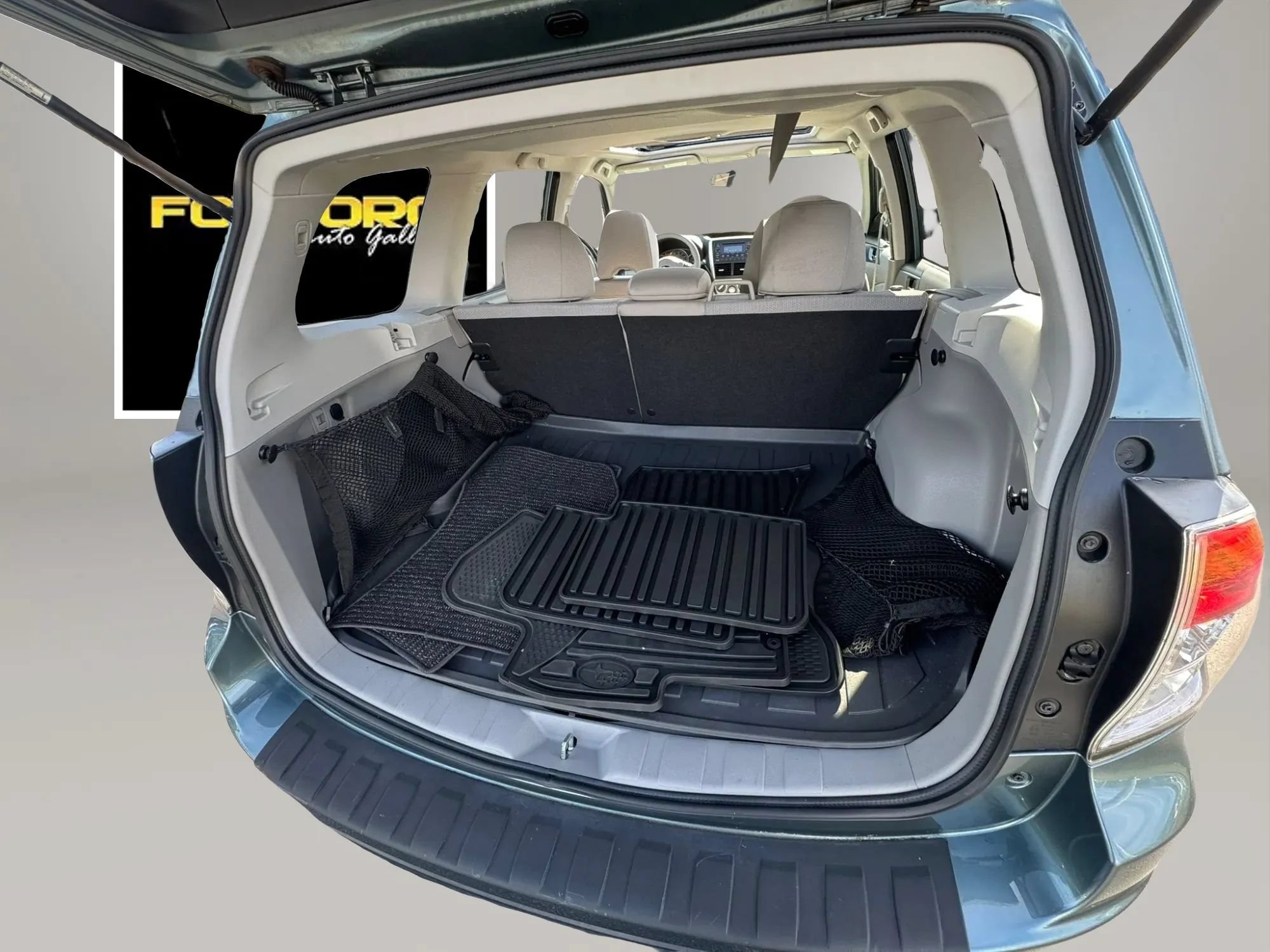 Used 2012 Subaru Forester 2.5X Premium w/ All-Weather Pkg AWD/4WD image 18