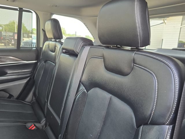 Used 2022 Jeep Grand Cherokee Limited 4xe w/ Luxury Tech Group II AWD/4WD image 33
