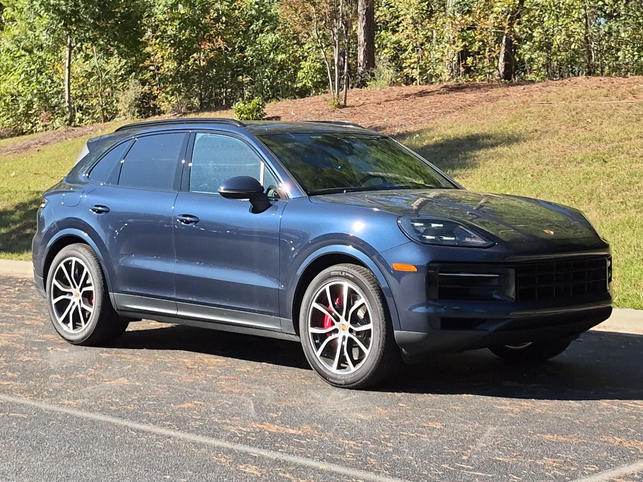 Certified 2024 Porsche Cayenne S AWD/4WD image 25