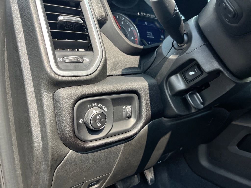 Used 2025 RAM 2500 Big Horn image 24