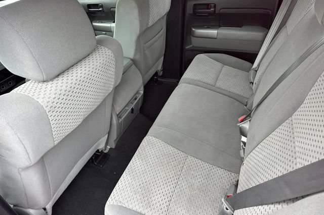 Used 2012 Toyota Tundra 4x4 Double Cab w/ Tow Pkg image 14