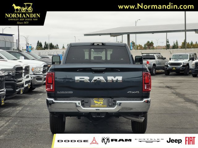 New 2026 RAM 3500 Laramie AWD/4WD image 5
