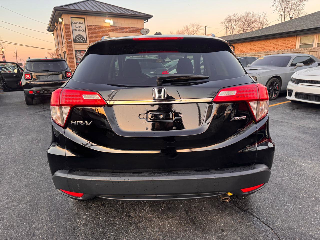 Used 2021 Honda HR-V EX image 6