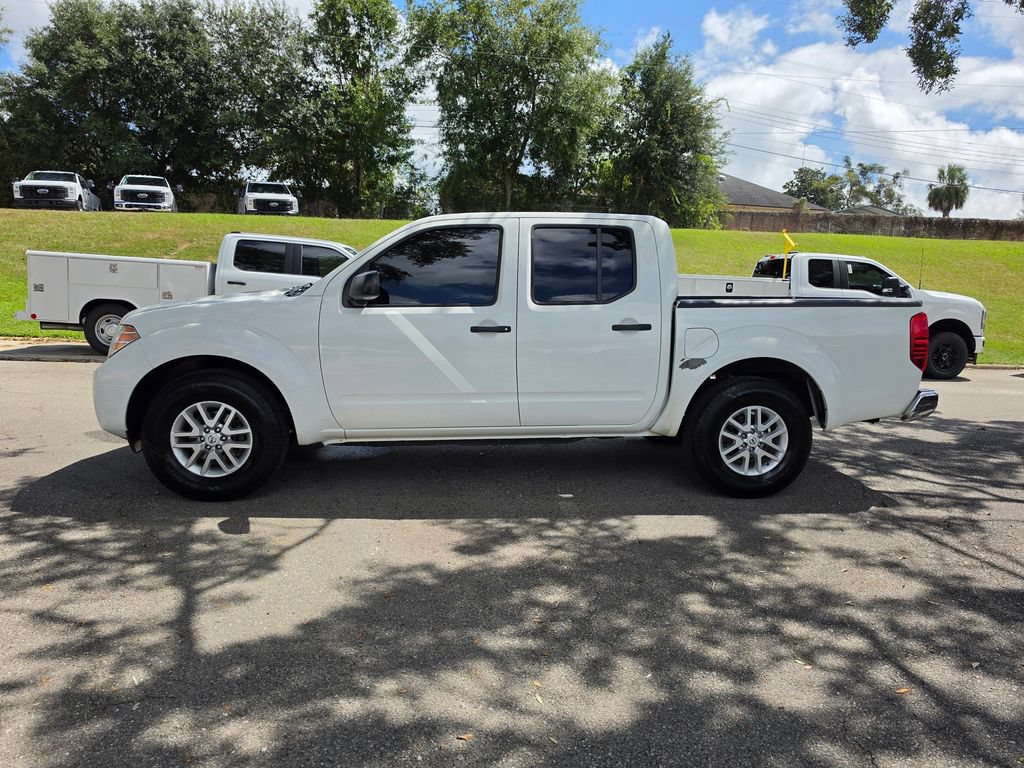 Used 2016 Nissan Frontier SV RWD image 2