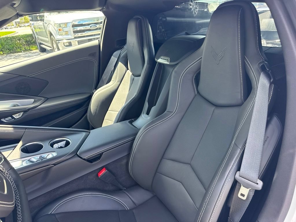 Used 2026 Chevrolet Corvette Stingray Coupe w/ 1LT RWD image 10