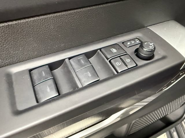 Used 2024 Toyota Sequoia Platinum image 29