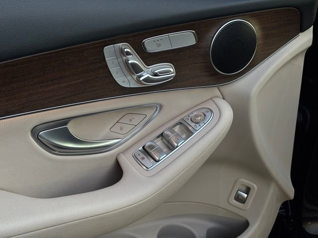 Certified 2022 Mercedes-Benz GLC 300 4MATIC image 21