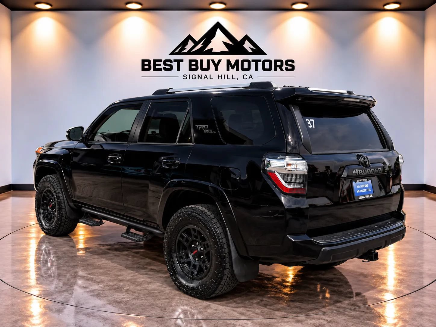 Used 2018 Toyota 4Runner TRD Off-Road Premium AWD/4WD image 6