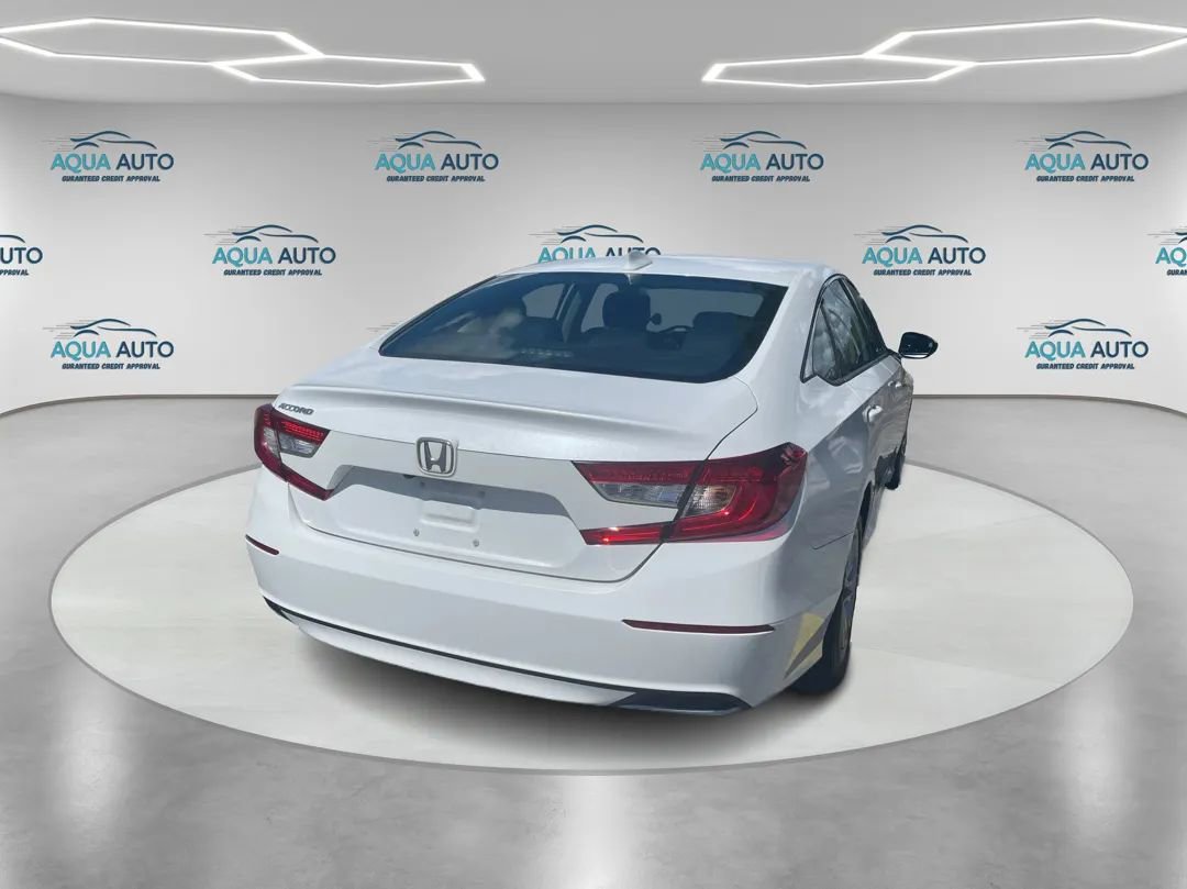 Used 2018 Honda Accord LX image 4