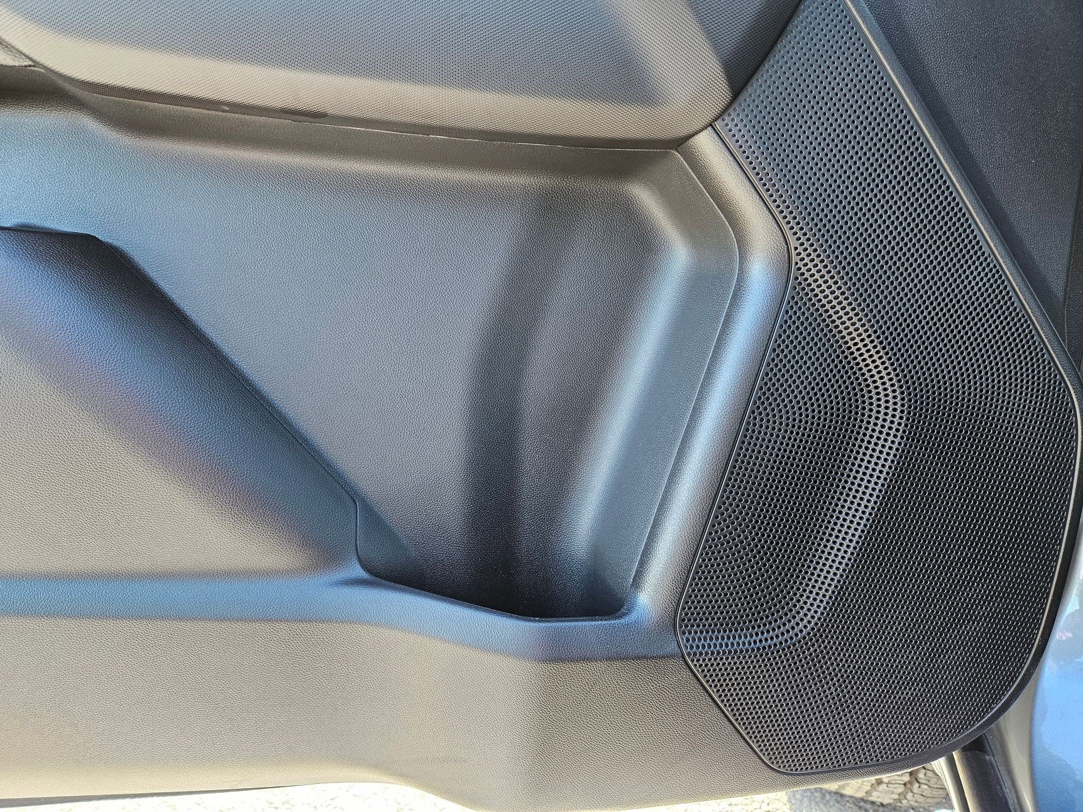 Used 2023 Chevrolet Colorado Trail Boss w/ Advanced Trailering Package image 13