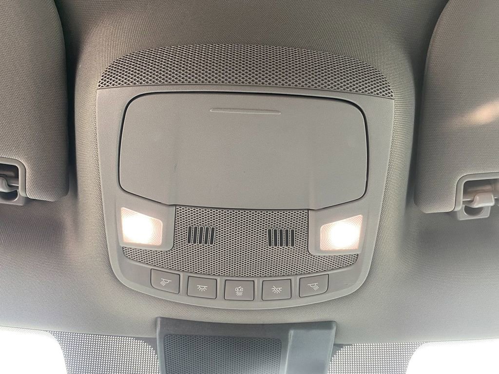 Used 2020 Ford F150 XLT image 22