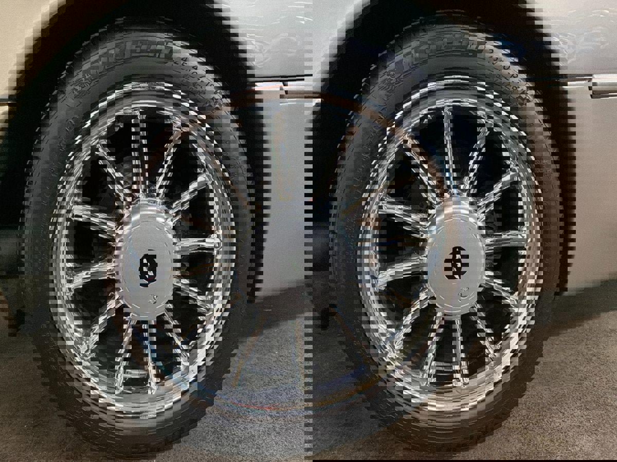 Used 1998 Aston Martin DB7 Coupe image 22