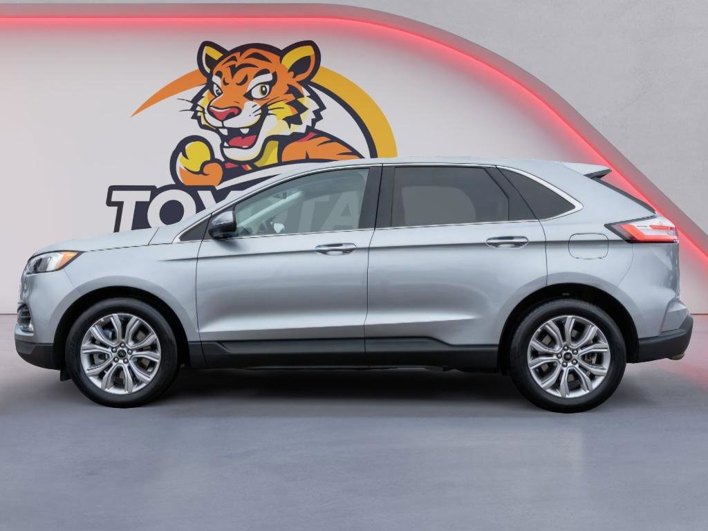 Used 2024 Ford Edge Titanium image 8