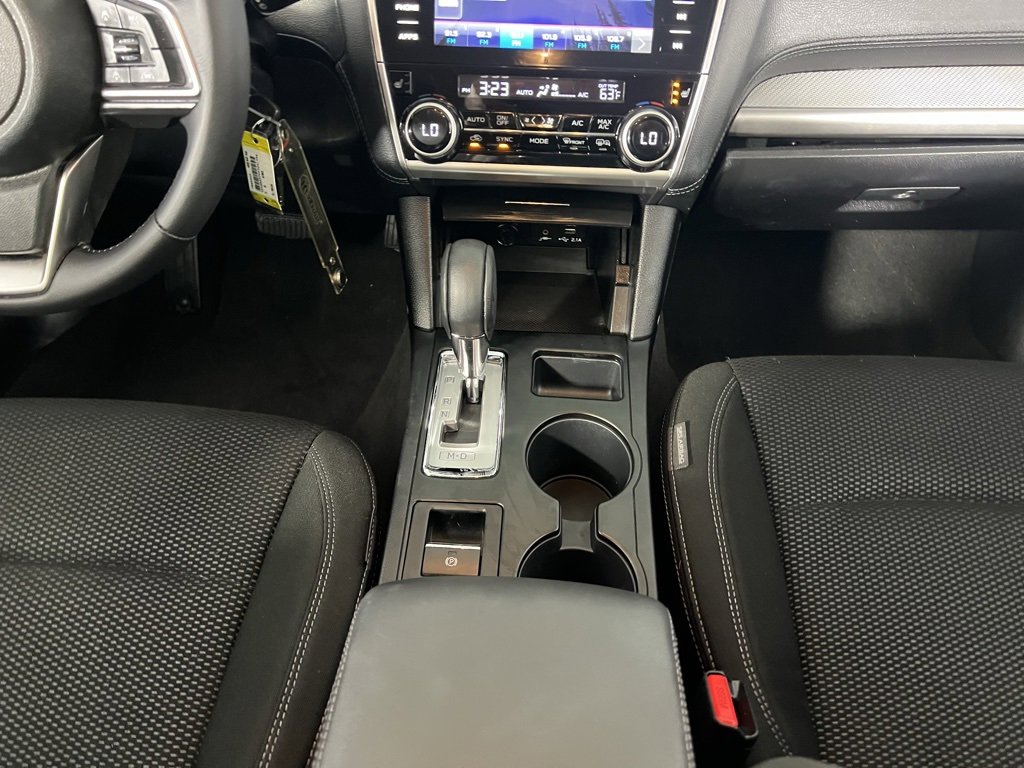 Used 2019 Subaru Outback 2.5i Premium image 16