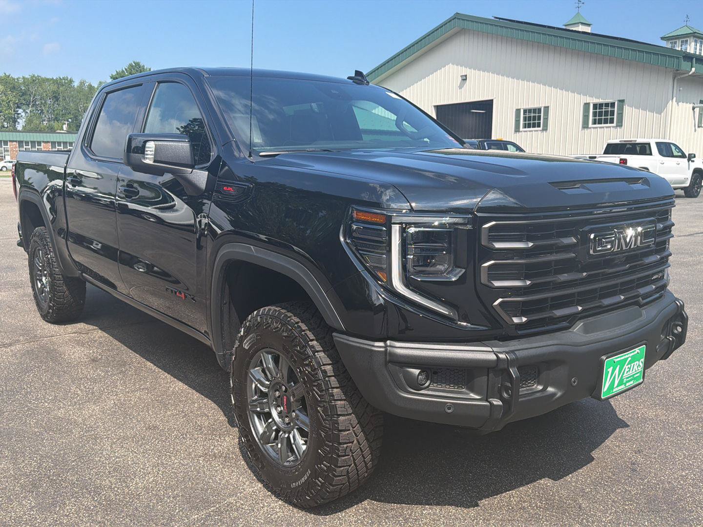 New 2026 GMC Sierra 1500 AT4X w/ LPO, Black Badging Package AWD/4WD image 7