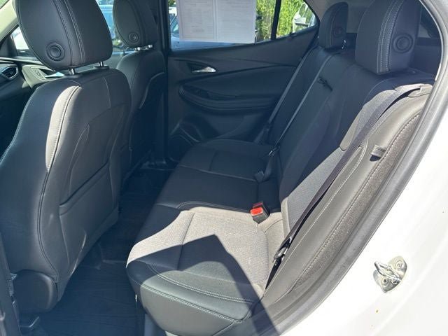 Used 2023 Buick Encore GX Select w/ Safety Package II AWD/4WD image 18