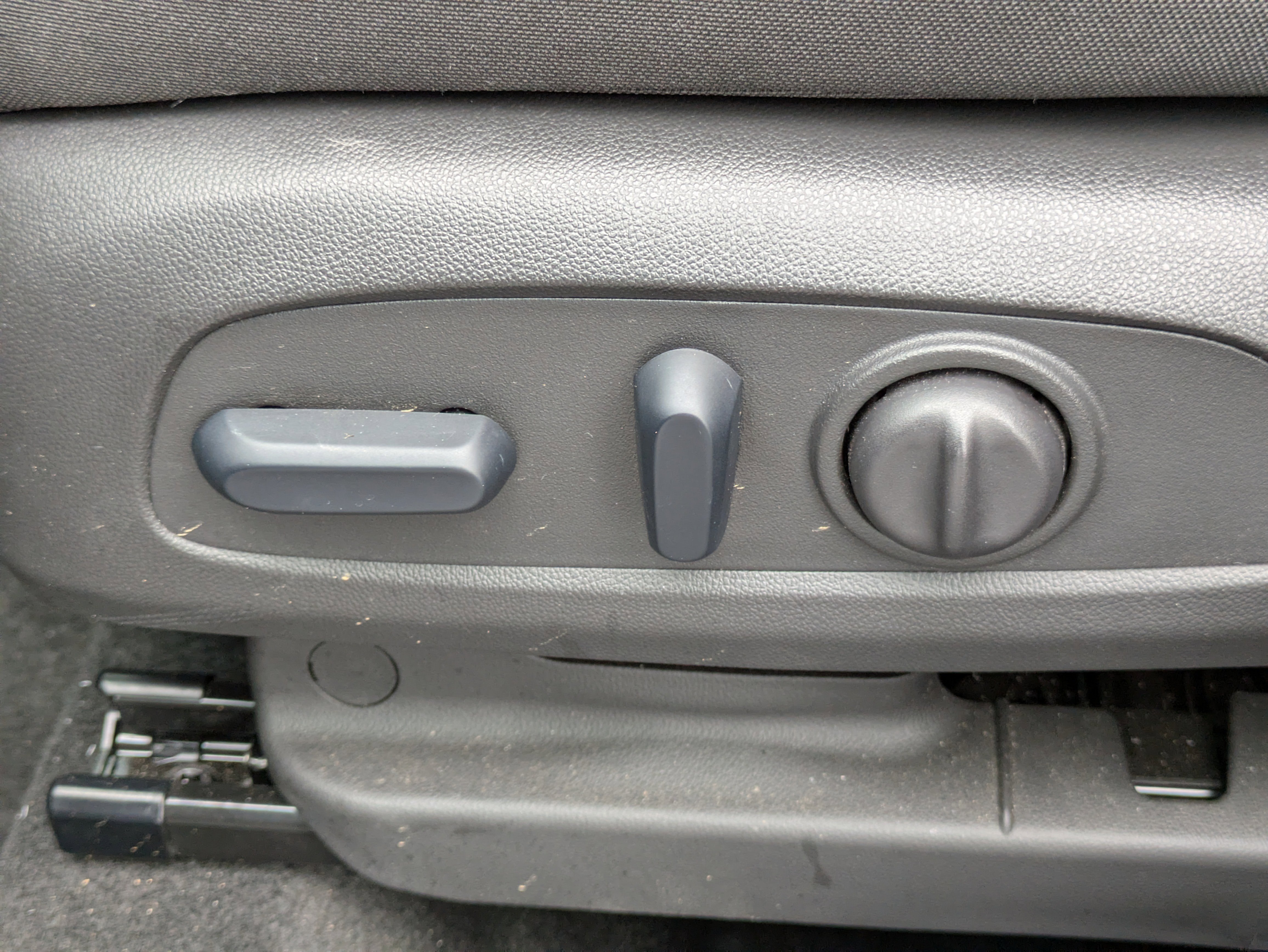 Used 2024 Chevrolet TrailBlazer LT w/ Convenience Package image 12