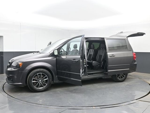 Used 2016 Dodge Grand Caravan SXT FWD image 53