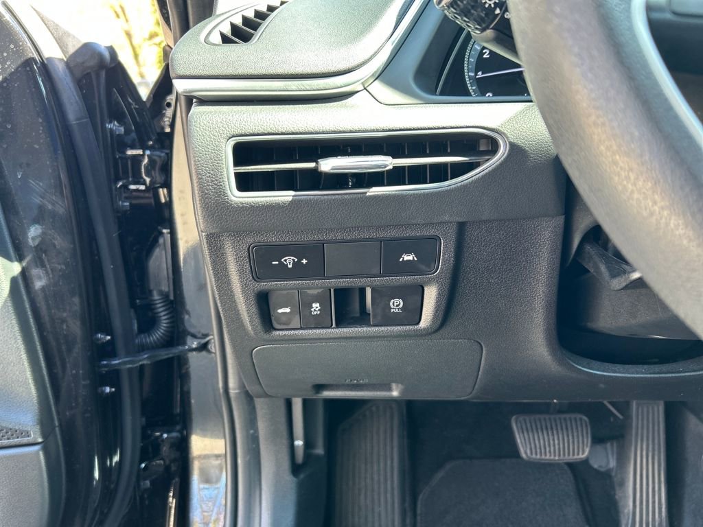 Used 2022 Hyundai Sonata SEL w/ Preferred Accessory Package image 22