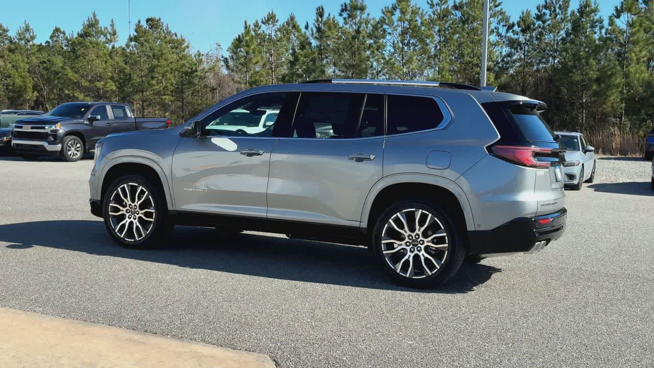 New 2026 GMC Acadia Denali Ultimate w/ LPO, Floor Liner Package image 6