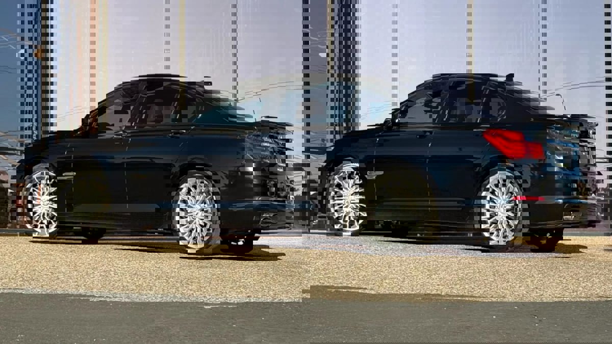 Used 2013 BMW ALPINA B7 image 7