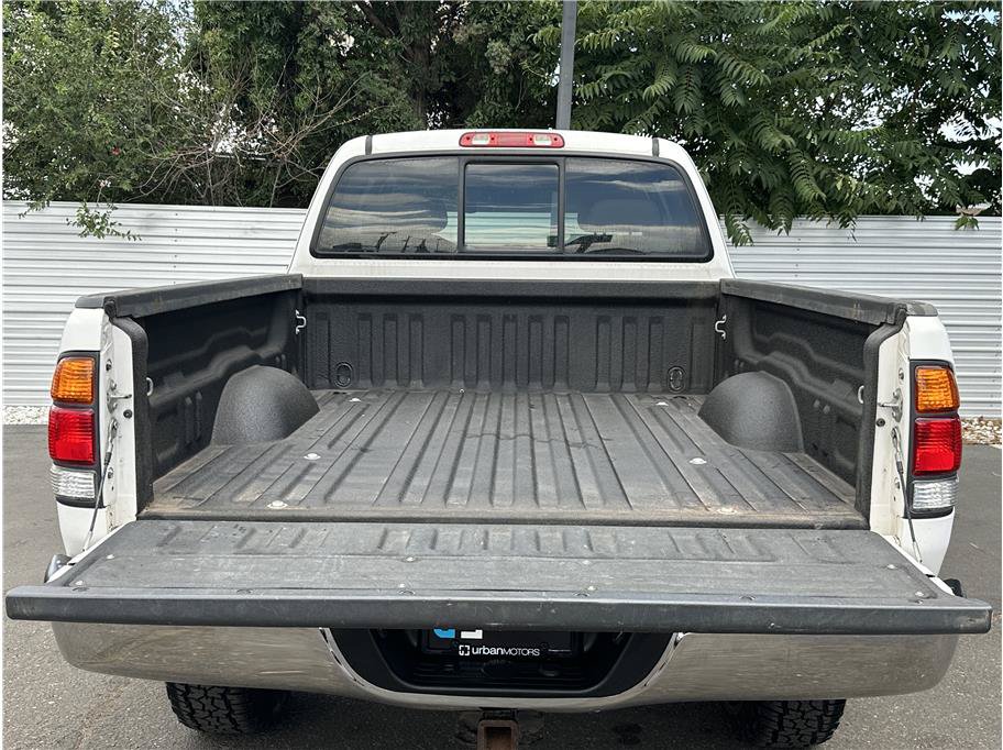Used 2001 Toyota Tundra Limited w/ Off-Road Pkg AWD/4WD image 27