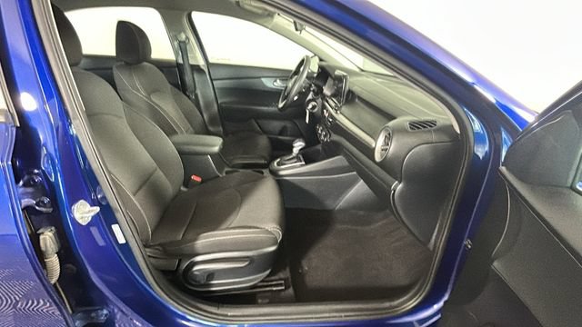 Used 2020 Kia Forte LXS FWD image 30