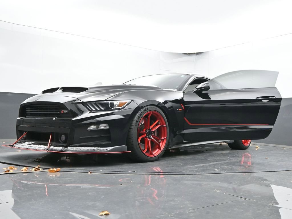 Used 2017 Ford Mustang GT Premium w/ GT Performance Package image 66