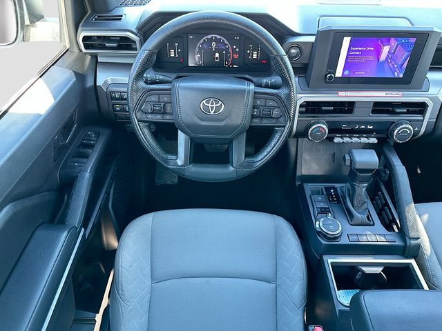 Used 2025 Toyota Tacoma SR5 AWD/4WD image 20