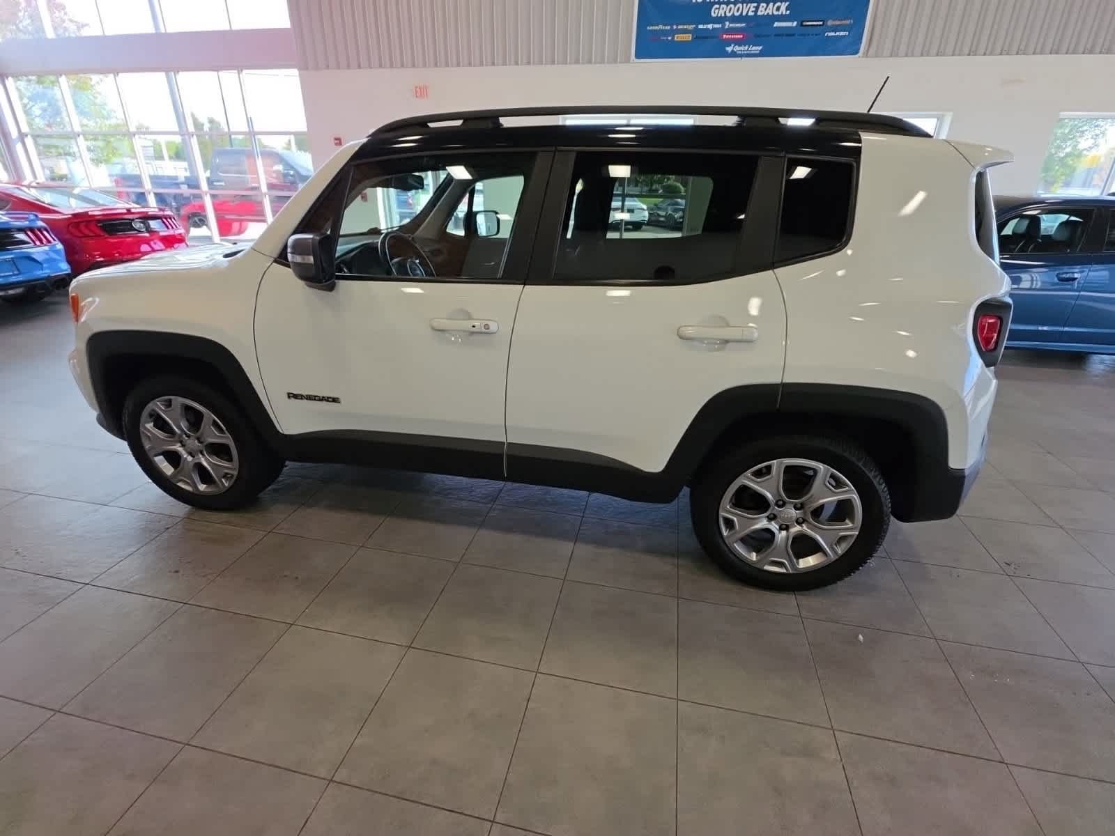 Used 2020 Jeep Renegade Limited AWD/4WD image 12