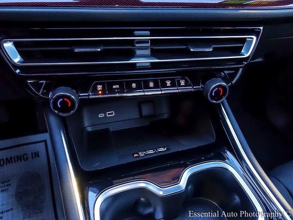 Used 2024 Chevrolet Traverse Z71 w/ Enhanced Driving Package image 26